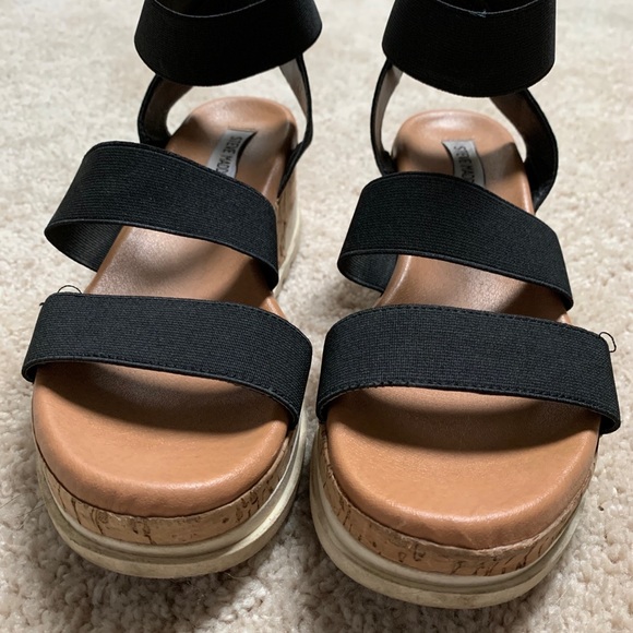 Steve Madden Sandals - Picture 3 of 8